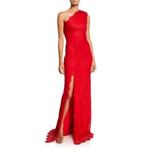 Monique Lhuillier chantilly lace one-shoulder gown